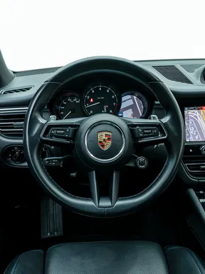 Porsche Macan 2024