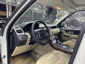 Land Rover Range Rover Sport 2011