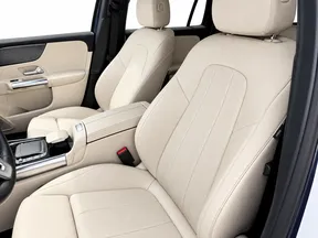 Mercedes-Benz GLA 200 2021
