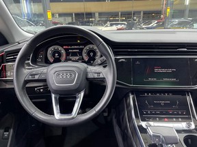 Audi Q8 2023