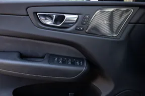 Volvo XC60 2024