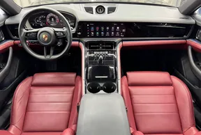 Porsche Panamera 4S E-Hybrid 2025