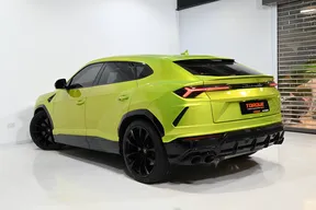 Lamborghini Urus 2022