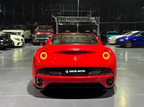 Ferrari California 2013