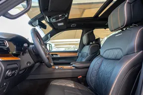 Jeep Grand Wagoneer 2023