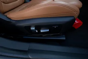 BMW 3 Series 330 2019