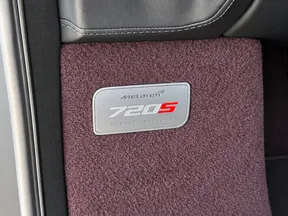 McLaren 720S 2022