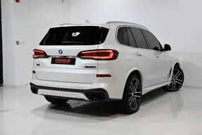 BMW X5 M50 2022