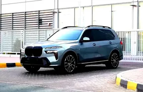 BMW X7 40 2023