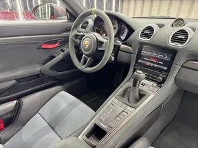 Porsche Cayman 718 GT4 RS 2023