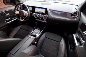 Mercedes-Benz GLA 200 2021