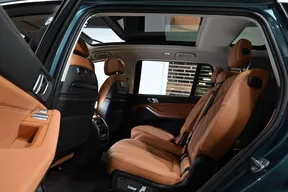 BMW X7 40 2025
