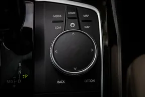 BMW 3 Series 330 2019