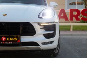 Porsche Macan GTS 2017
