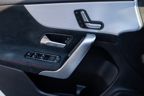 Mercedes-Benz A-Class 200 2021