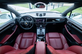 Porsche Macan S 2024