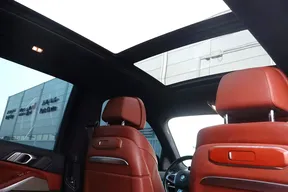 BMW X7 40 2023