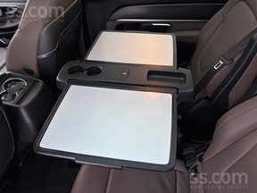 Mercedes-Benz V-Class 300 2022