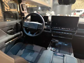 GMC Hummer EV 2024
