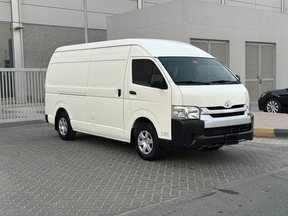 Toyota HiAce 2021