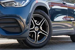 Mercedes-Benz GLA 200 2021