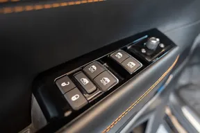 Jeep Grand Wagoneer 2023