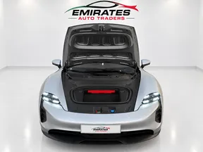 Porsche Taycan GTS 2023