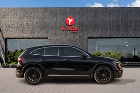 Mercedes-Benz GLA 200 2025