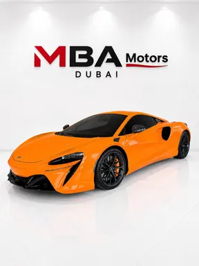 McLaren Artura 2023