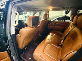 Infiniti QX80 2021
