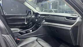 Jeep Grand Cherokee 2023