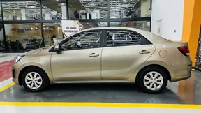 Kia Pegas 2021