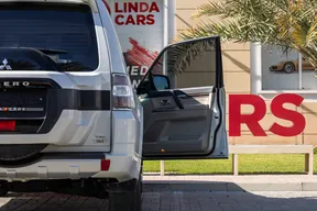 Mitsubishi Pajero / Shogun / Montero 2018