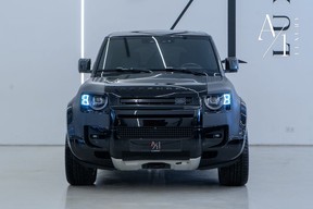 Land Rover Defender 110 2023