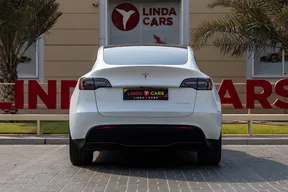 Tesla Model Y Long Range 2024