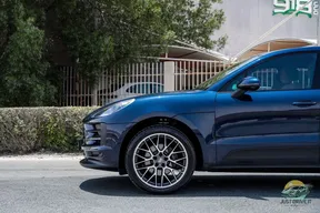 Porsche Macan 2021