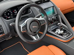 Jaguar F-Type 2024