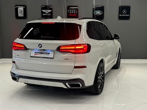 BMW X5 40i 2021