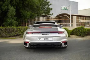 Porsche 911 Turbo S 2023