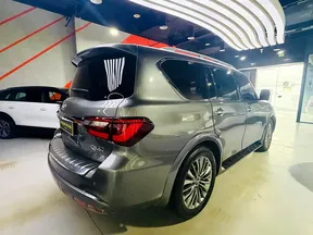 Infiniti QX80 2021