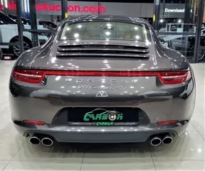 Porsche 911 Carrera 4S 2013
