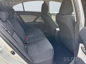 Toyota Avensis 2016