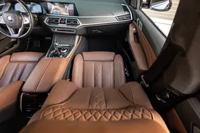 BMW X7 40 2020