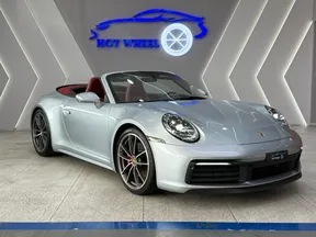 Porsche 911 Carrera 4S 2023