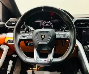 Lamborghini Urus 2023