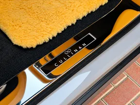 Rolls-Royce Cullinan Black Badge 2022