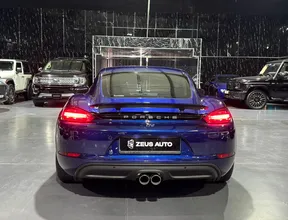 Porsche Cayman 718 2024