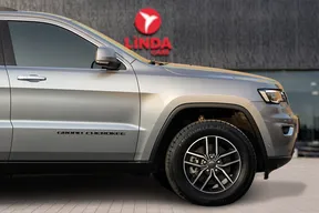 Jeep Grand Cherokee 2021