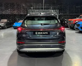 Audi Q4 e-tron 2024