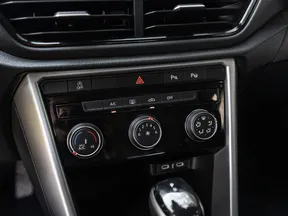 Volkswagen T-Roc 2024